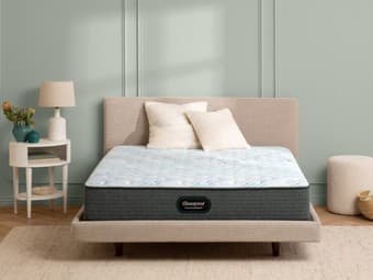 Beautyrest PressureSmart™ 2.0 Firm 11" Mattress (Queen) 1