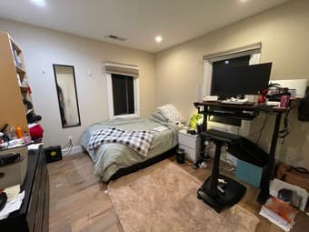 Sunny, bedroom in a large shared house right downtown Palo Alto, $1492 3