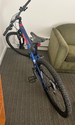 BARELY USED Blue Men's Marin Bolinas Ridge 1 Bike 1
