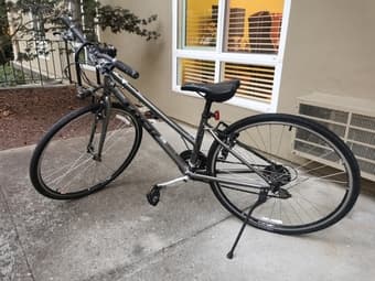 Women's Trek bike 1