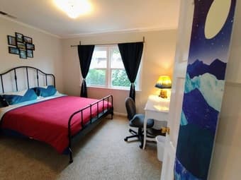 Stylish Furnished Room in Modern Home, Redwood City 1