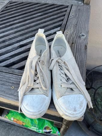 Women's Casual Canvas Shoes - size EU 39 1