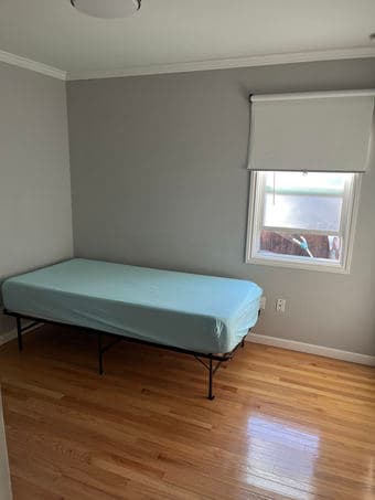 Redwood City 2b1b for Rent Close to Meta and Stanford Medical School 1