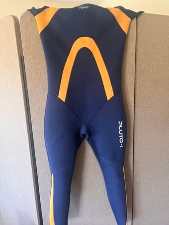 Hevto Wetsuit Men 3/2 Neoprene - Ideal for Surfing and Diving 1
