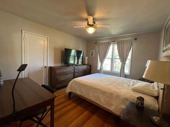 Fully furnished apartment + additional office (Jan 23 to Feb 11, 2025) 3