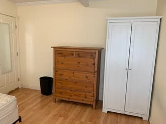 Furnished room available in Menlo Park 3