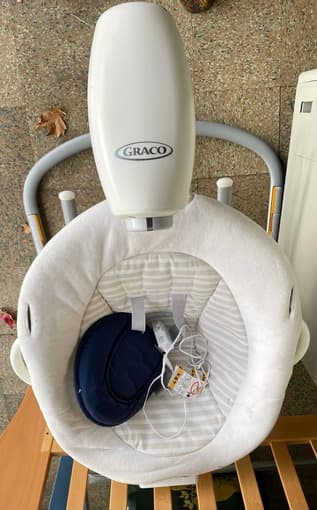 Graco Baby soothe swing 1
