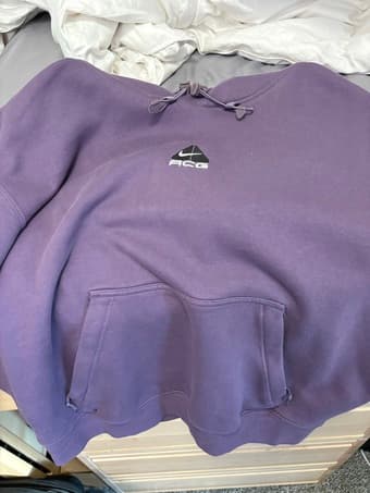 Nike ACG Hoodie 1