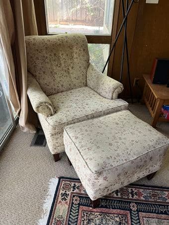 Free armchair 1