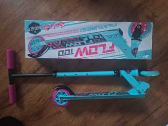Kids Kick Scooter (New) 2