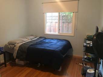 Private room for rent 1