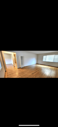 $1225 Private Room in Downtown Menlo 1