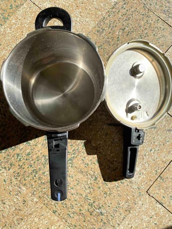 9" pressure pot 2