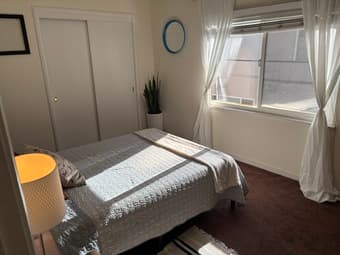 One furnished bedroom, downtown Menlo, close to Stanford 1