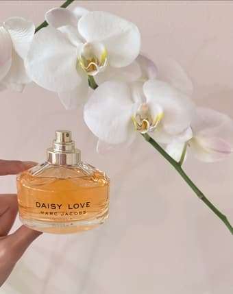 Marc Jacobs Perfume and Tote bag 1