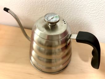 Kettle with thermometer 1