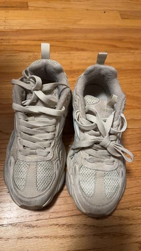 Reebok Shoes 1