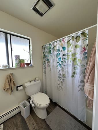 Spacious Room and Bath Available in Large, Community-Focused Home 3