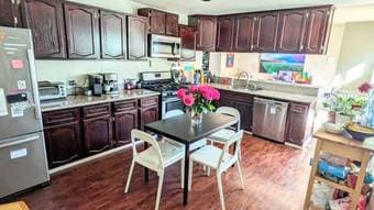 Furnished Room in Menlo Park_$1450 3