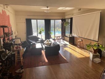 $1960 - Huge room with the most peaceful shower! APRIL-JULY 1
