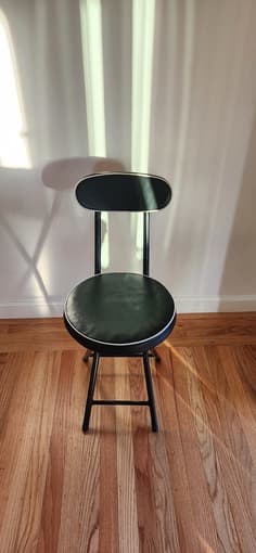 FREE chairs 2