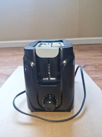 Kitchen ware and storage items for sale - Move out sale ( 2