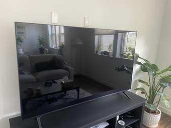 65' UHD LG SMART TV 2023 2
