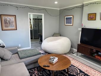 Room available in 2 bedrm house in Menlo Pk(20 min bike from campus) 1