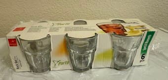 pillows, cups 3