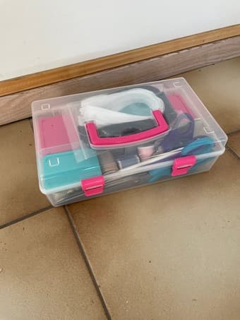 Deluxe Sewing Kit 2