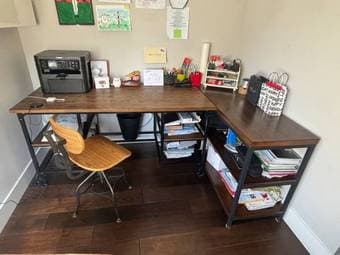Large Corner Desk 1