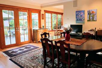 Room Available in Large Menlo Park house with Stanford alumni 2
