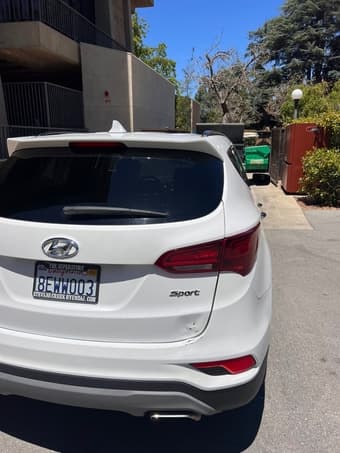 2018 Hyundai Santa fe 52k mile - $15,000 2