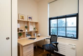 Subletting My Dorm: August 5 – September 7 2