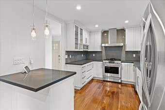 1 Room in Beautiful Downtown Palo Alto Home (1 block from Uni Ave) 3