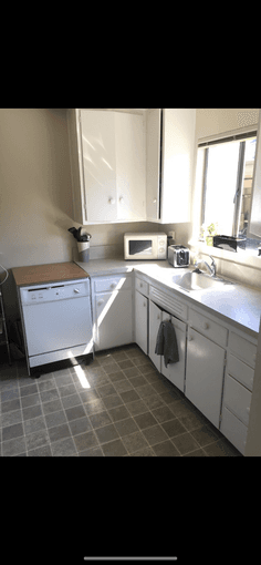 Room for rent near downtown Menlo Park 3