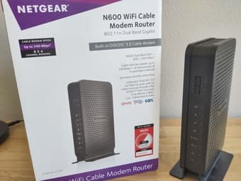 Netgear N600 WiFi cable modem (C3700) 1