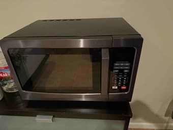 Countertop Microwave Oven 1