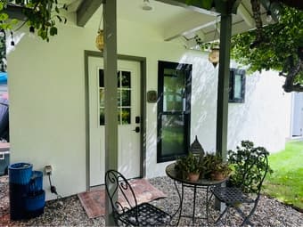 Charming Detached Studio Near Stanford – (All Utilities Included!) 1
