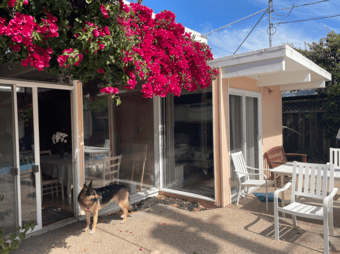 Two furnished private bed & baths avail 9/1 in quiet Palo Alto home 1