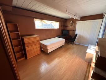 Two furnished private bed & baths avail 9/1 in quiet Palo Alto home 2