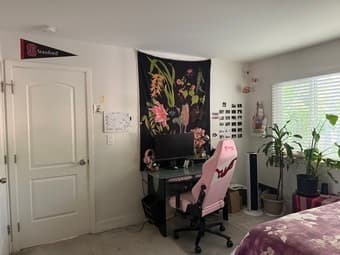 Room available in a 2bed/1bath apartment in Menlo Park 1