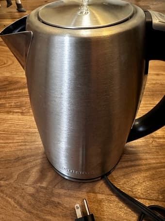 For Sale: Cuisinart Stainless Steel Electric Kettle – 1.7 Liters 3