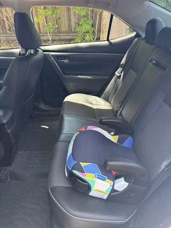 2016 Toyota Corolla  110k miles 3