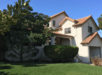 Private 1br w/0.5 bath avail. 9/1 in sunny RWC: female roommate pls :) 1