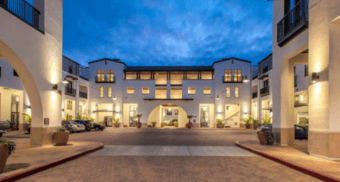 1B1B in 2B2B available Aug 30 at Stanford Colonnade Apartments 1