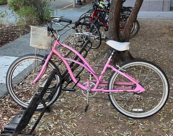 Electra 26" Bike – PINK & CUTE! 1