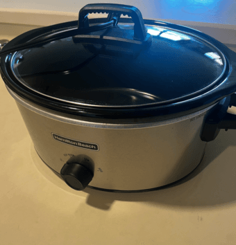 Crockpot (slow cooker) 1