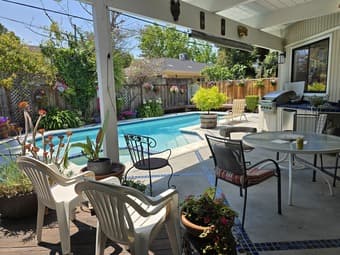 Avail 9/17 furn room w/priv garden entrance in house with pool 1