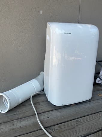 Toshiba Portable Air Conditioner 3